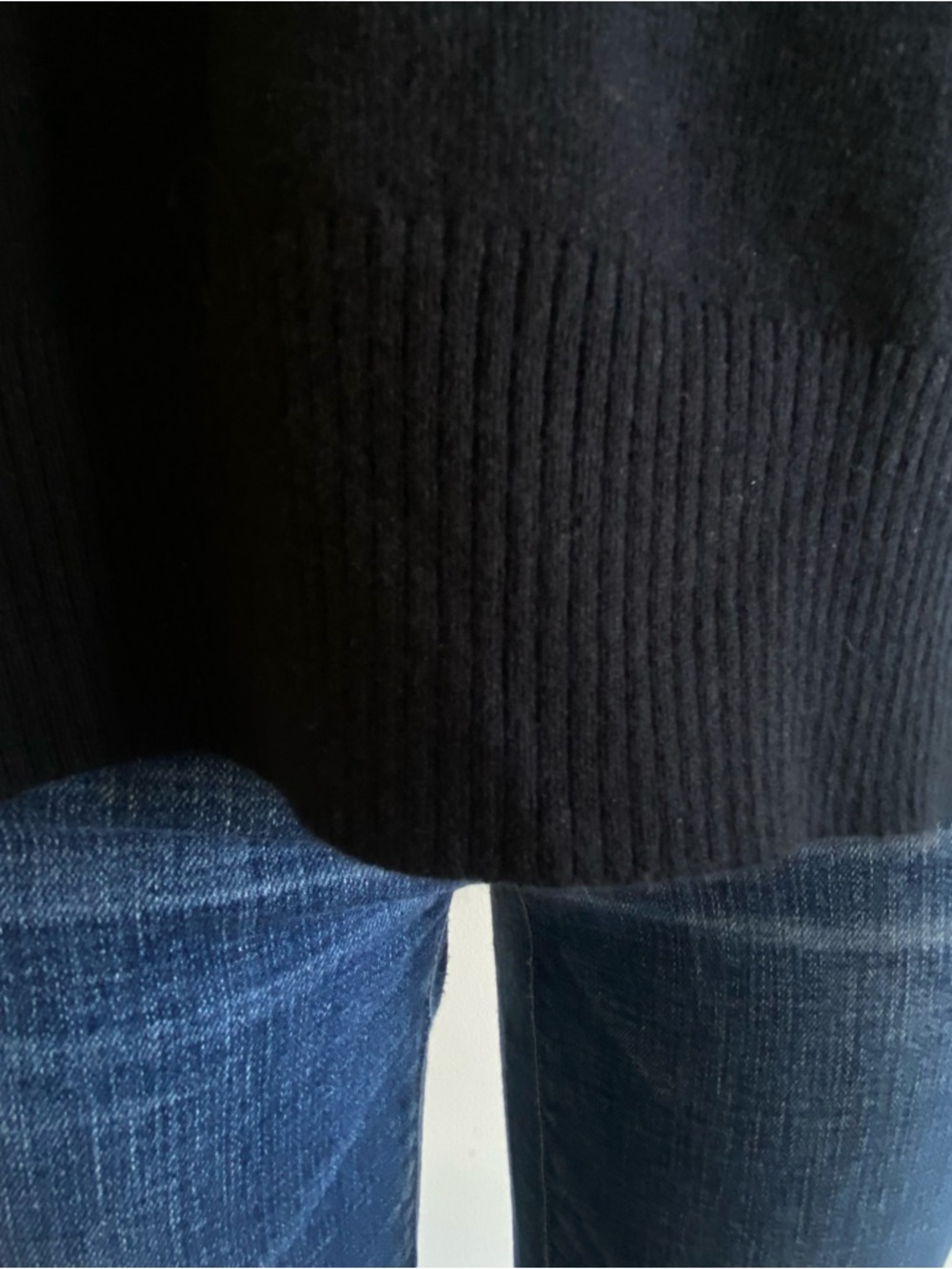 nuuds Luxe Knit Black V-Neck‎ Relaxed Sweater XL - Picture 10 of 13